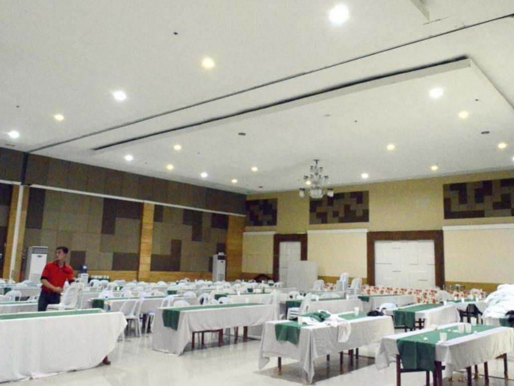Big Daddy Hotel And Convention Center Butuan City Zewnętrze zdjęcie