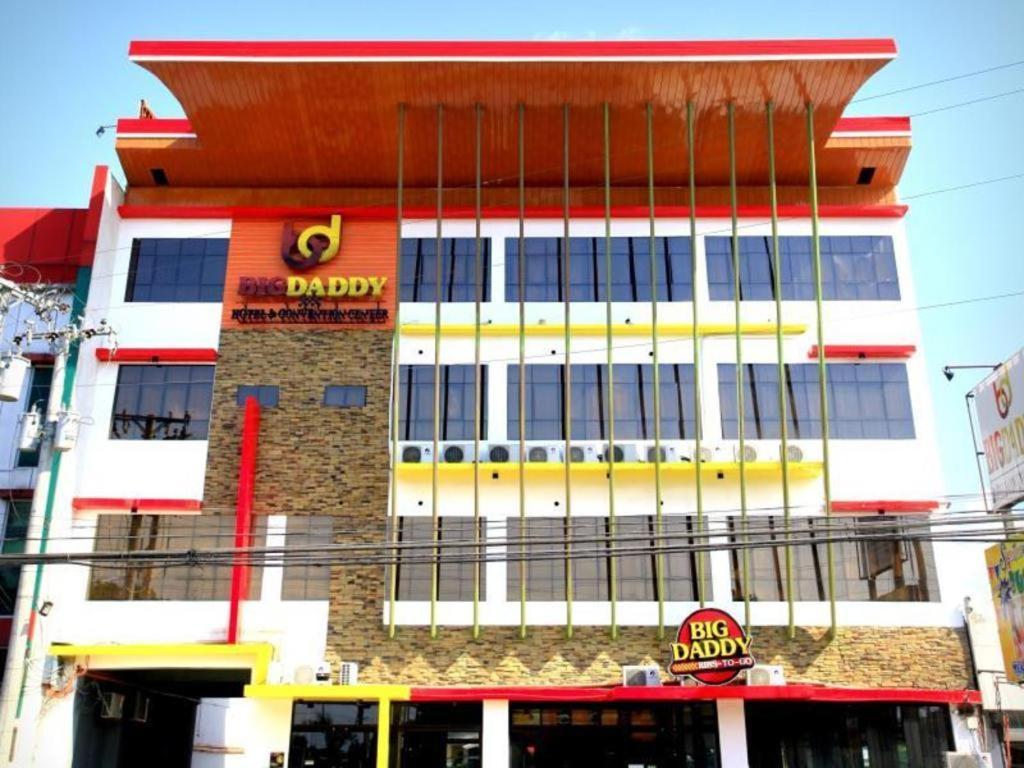 Big Daddy Hotel And Convention Center Butuan City Zewnętrze zdjęcie