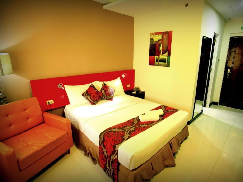 Big Daddy Hotel And Convention Center Butuan City Zewnętrze zdjęcie