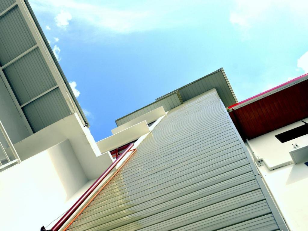 Big Daddy Hotel And Convention Center Butuan City Zewnętrze zdjęcie