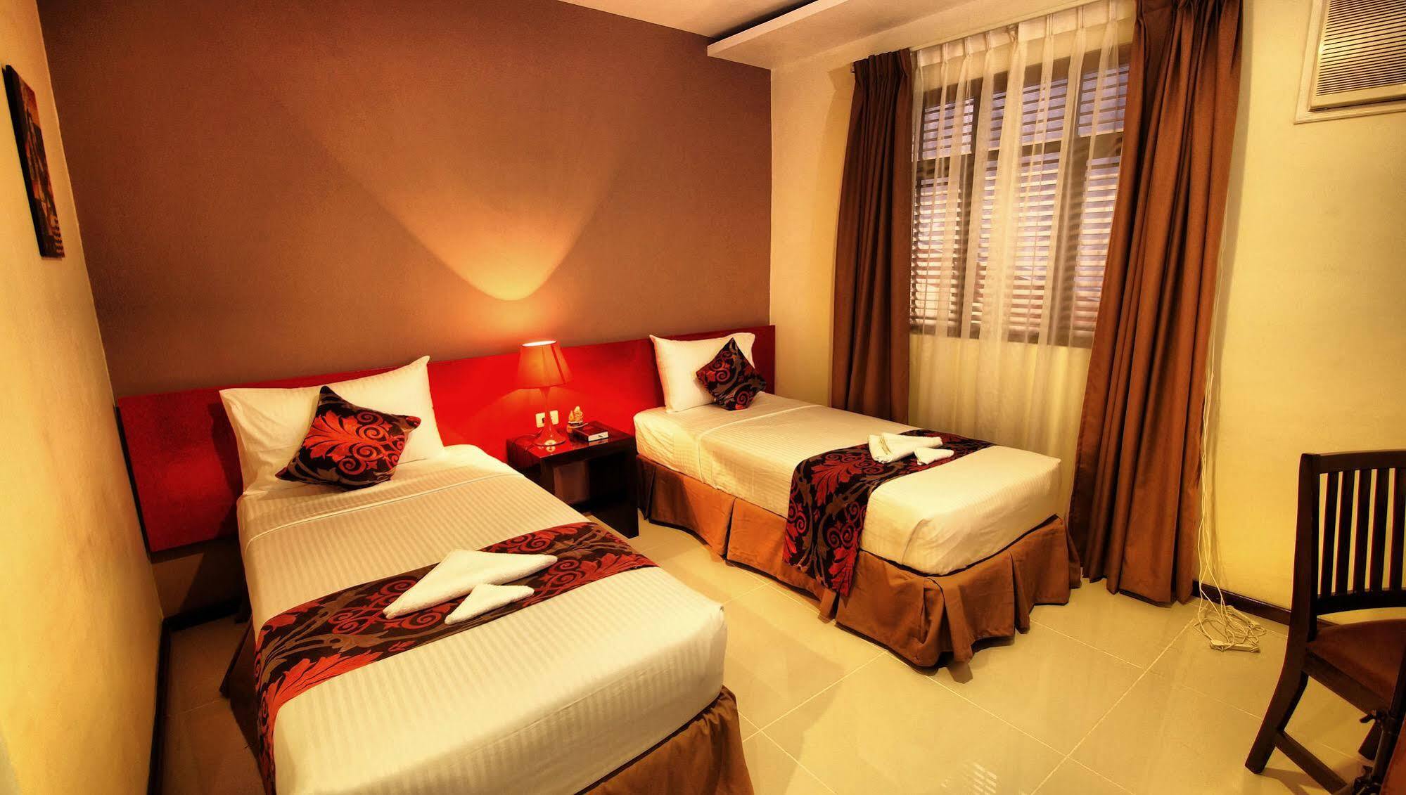 Big Daddy Hotel And Convention Center Butuan City Zewnętrze zdjęcie
