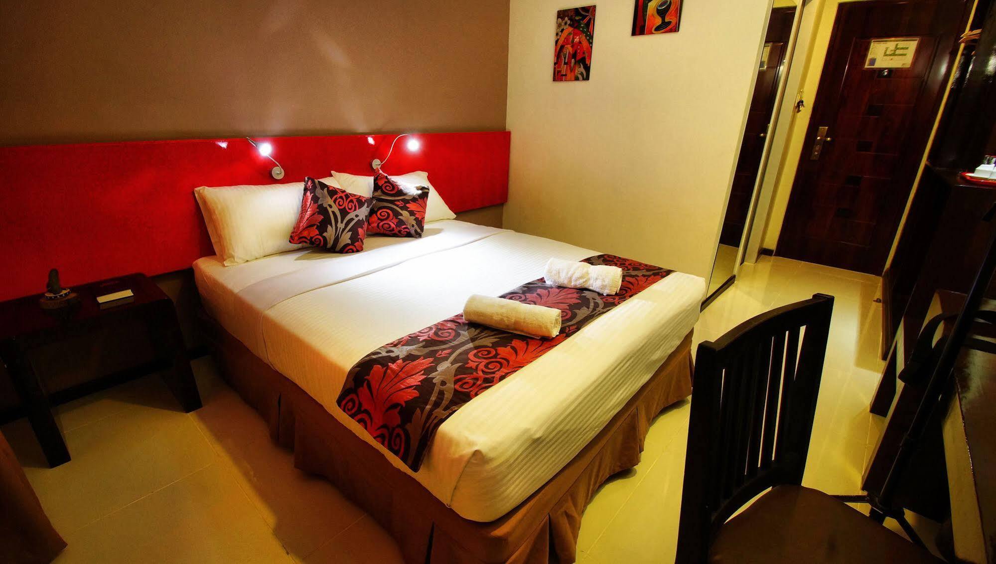 Big Daddy Hotel And Convention Center Butuan City Zewnętrze zdjęcie