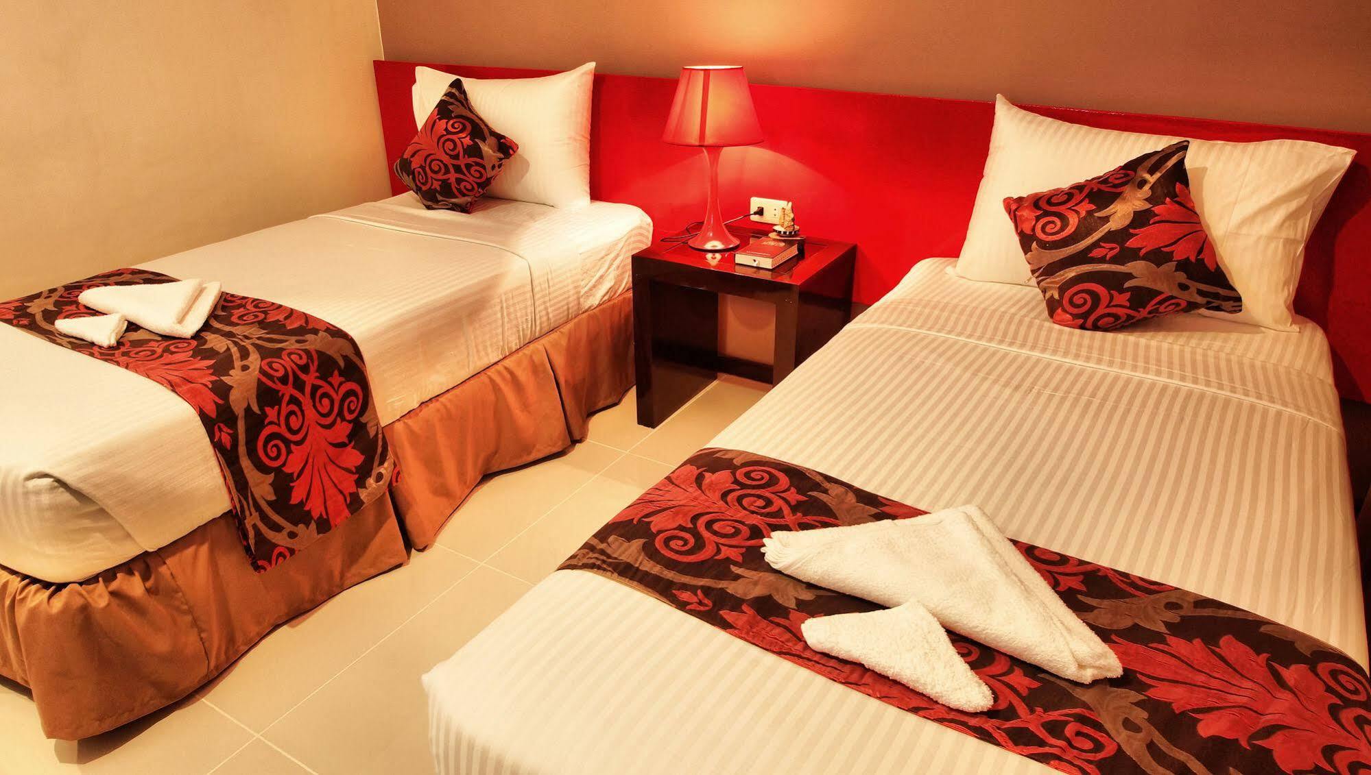Big Daddy Hotel And Convention Center Butuan City Zewnętrze zdjęcie